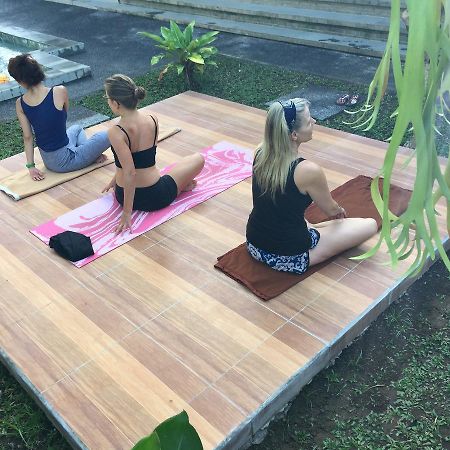 Hostel Dfive Family Ubud Exterior foto